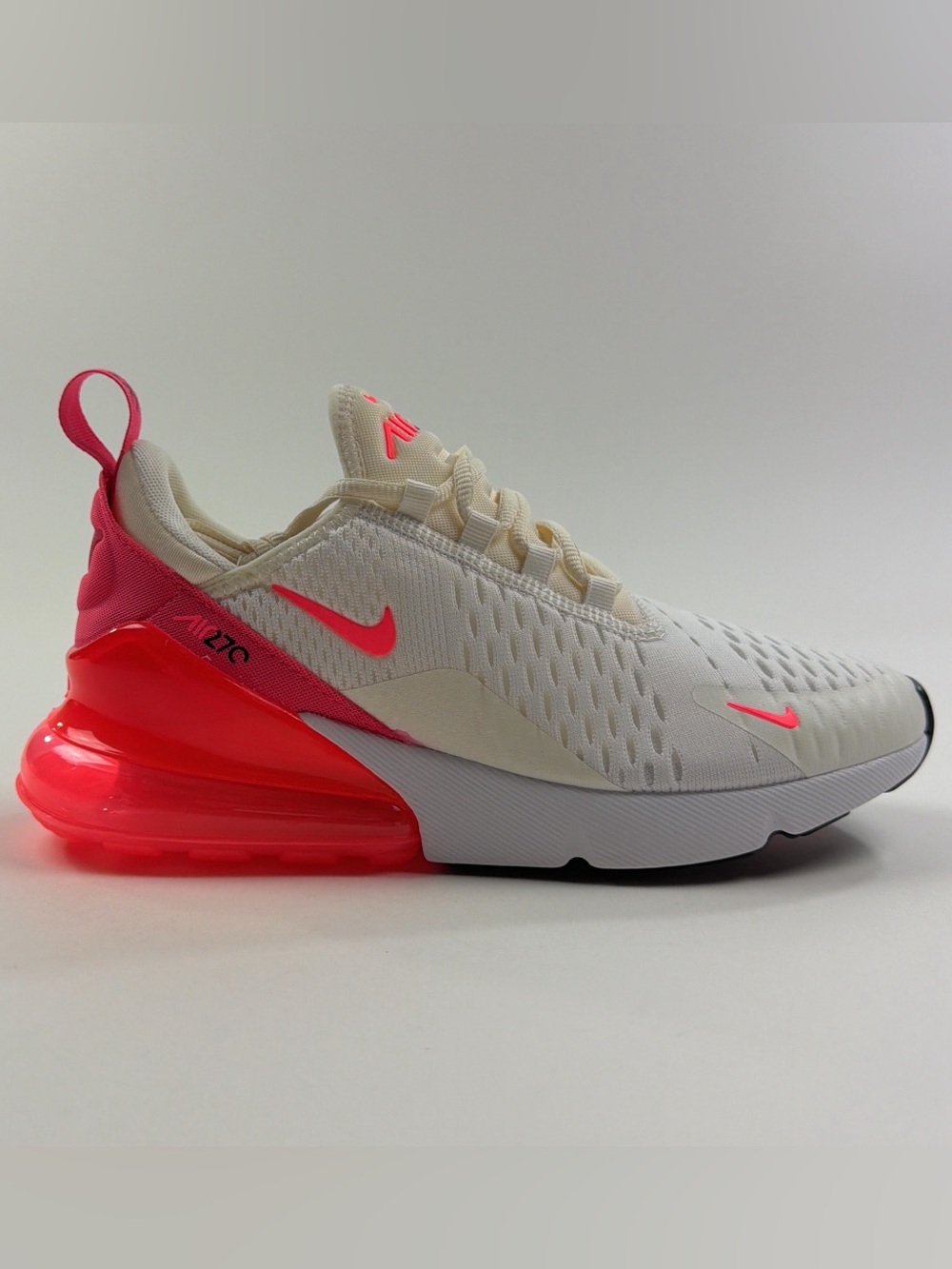 Nike Air Max 270 Sail White Pink Women Size 7 Shoes Sneakers Athletic AH6789-122